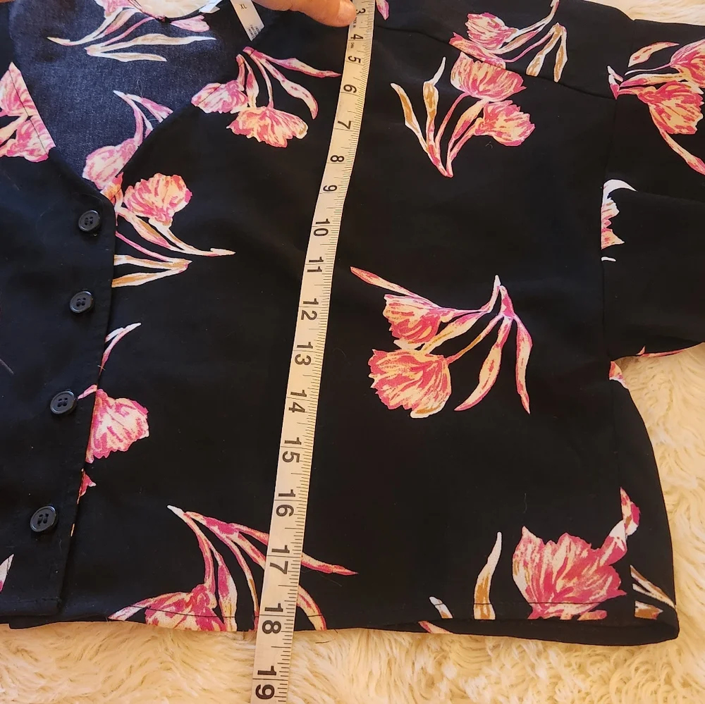 3 Large - X large Tops Red Floral White PINK